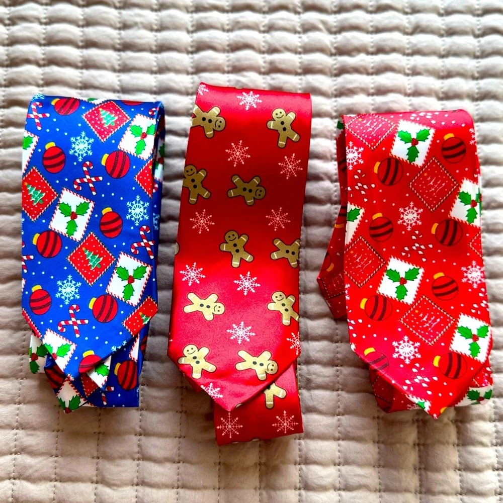 Men's Christmas/Holiday Neck Ties Bundle of 3 New π
π» π - Picture 1 of 3